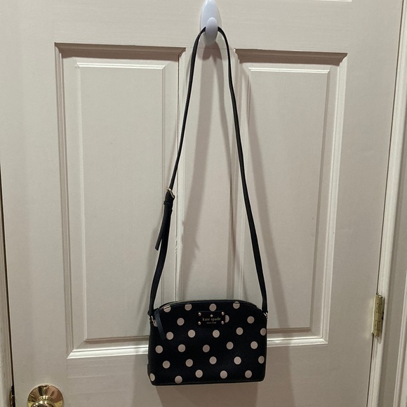 Kate Spade Classic Black Beige Polka Dot Crossbody - Picture 14 of 15